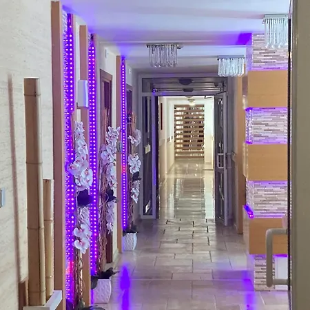 Апартамент Cozy In Sanny *