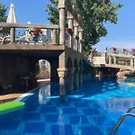 Cozy In Sanny Sunny Beach